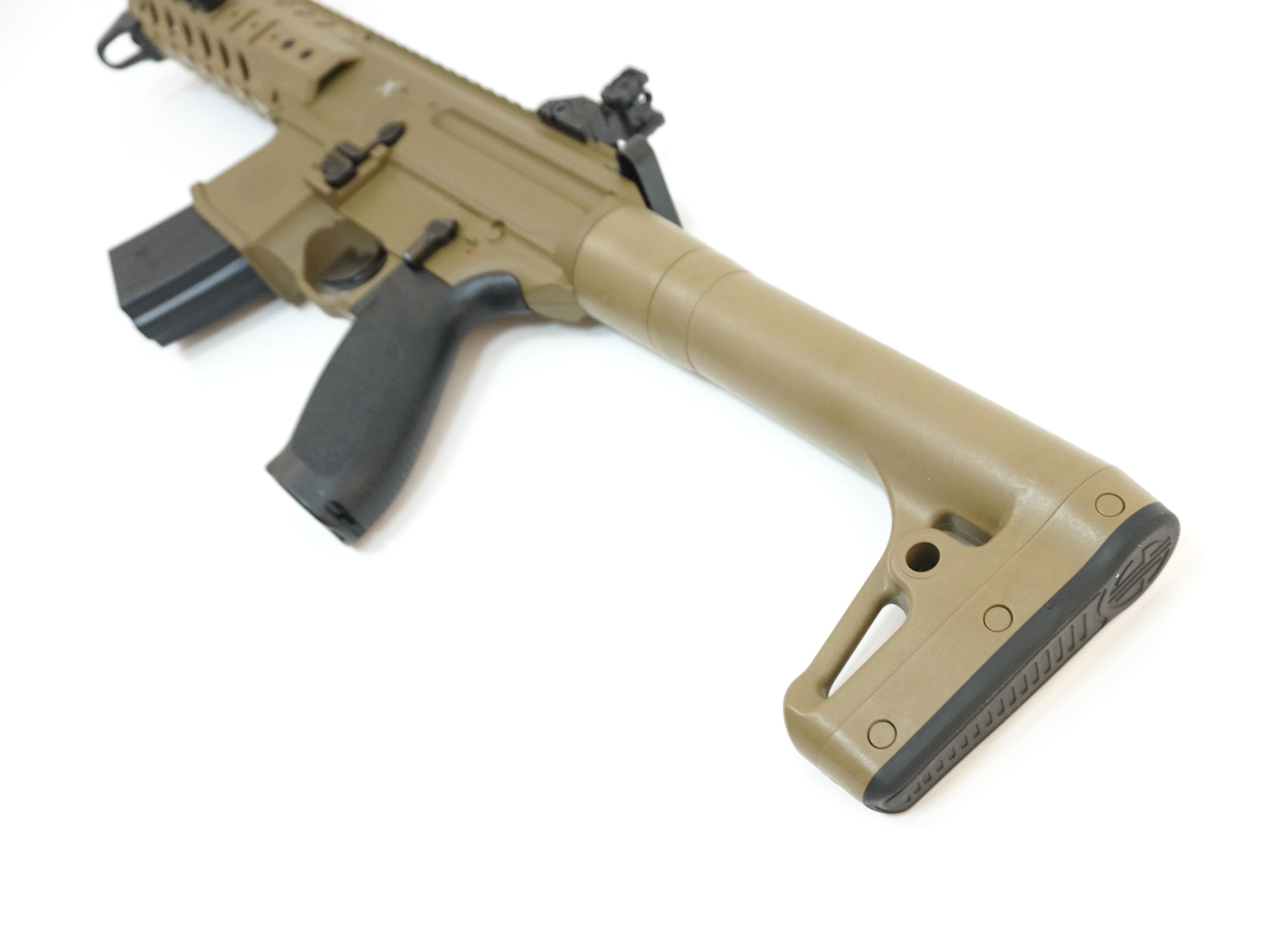 Винтовка пневматическая MPX-177-FDE-R к.4,5мм + коллимат.приц.(песочн.),