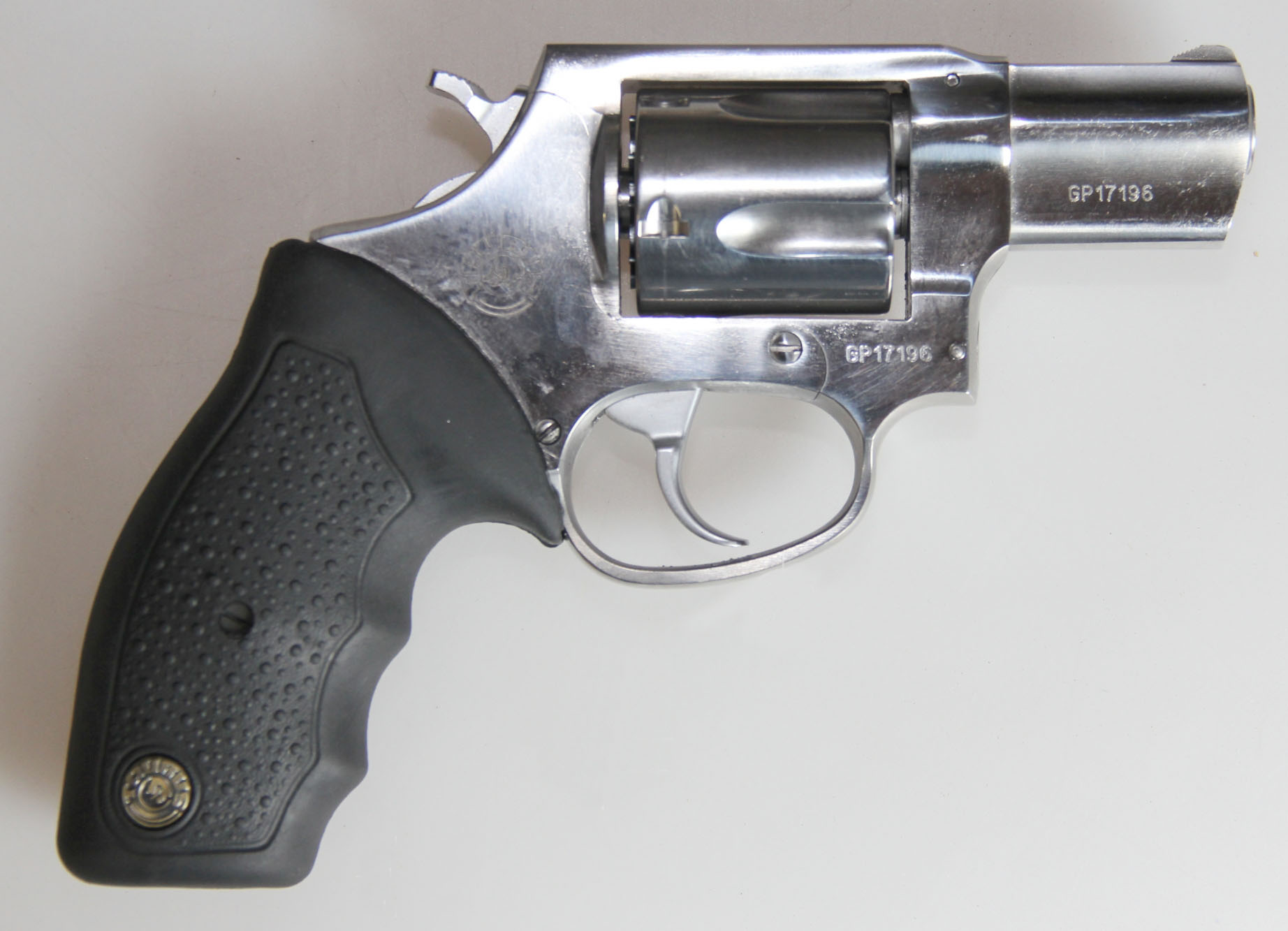 Револьвер Taurus, к.9мм.P.A., нерж., удл.рук. (ОООП)