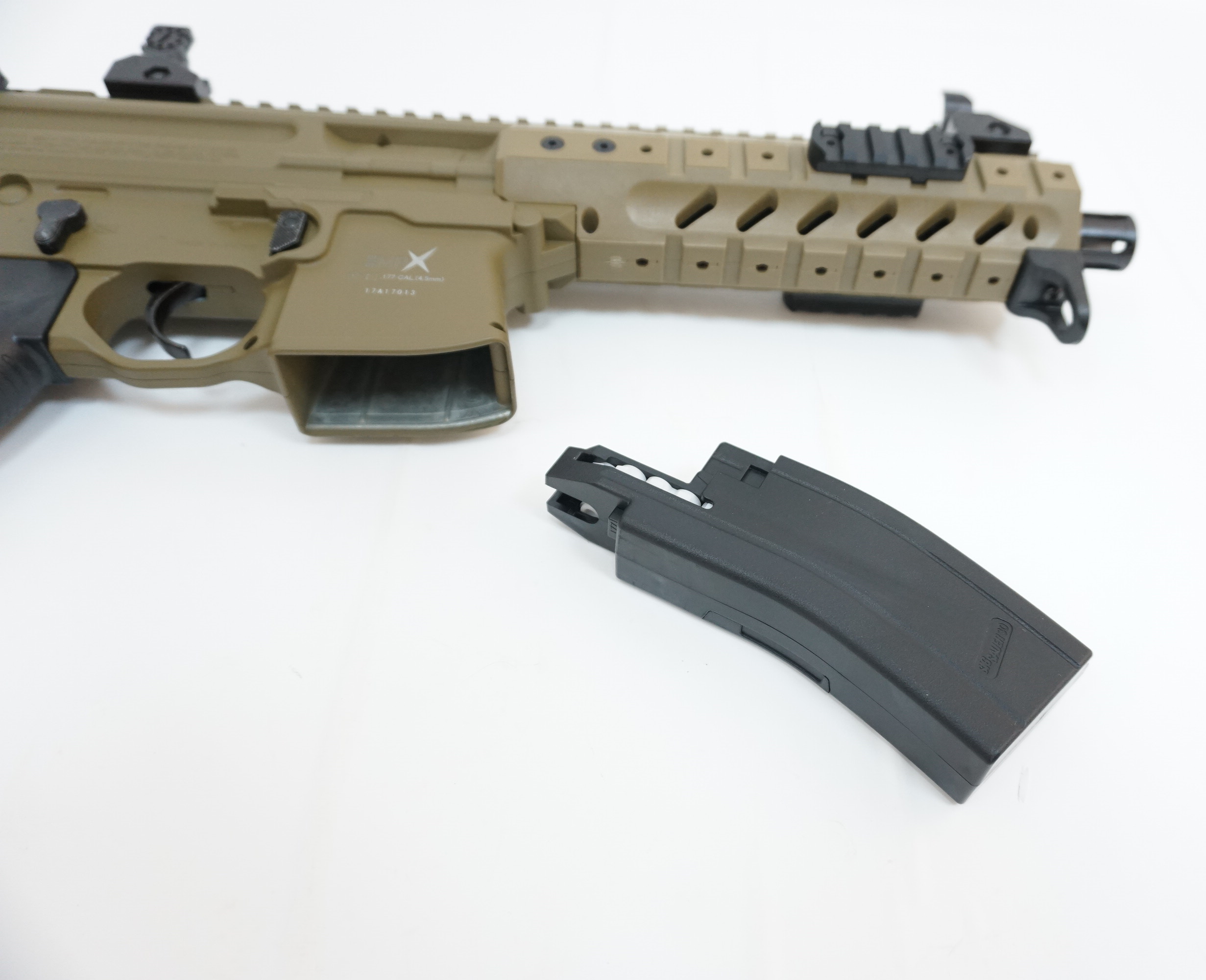 Винтовка пневматическая MPX-177-FDE-R к.4,5мм + коллимат.приц.(песочн.),